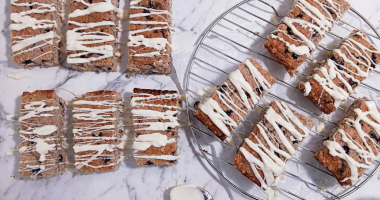 Soft Baked Blueberry Muesli Bars