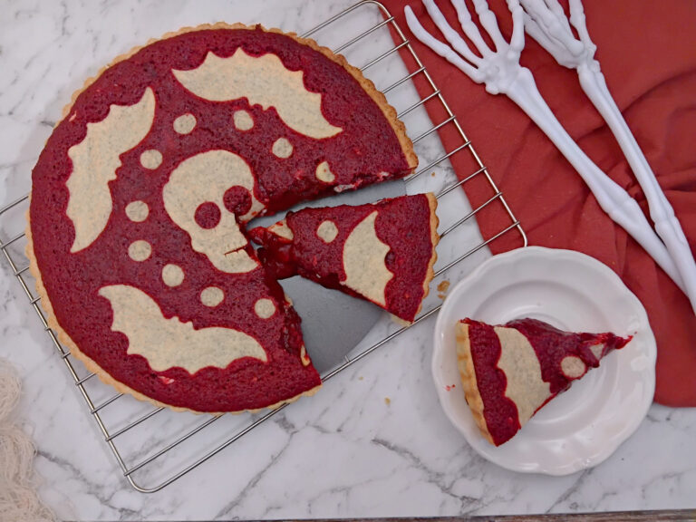 red velvet tart