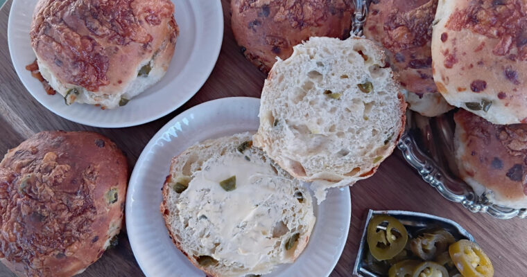 Jalapeno Cheddar Bread Buns