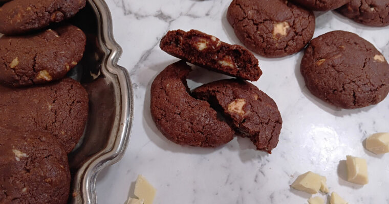 Reverse Chocolate Chip Cookies